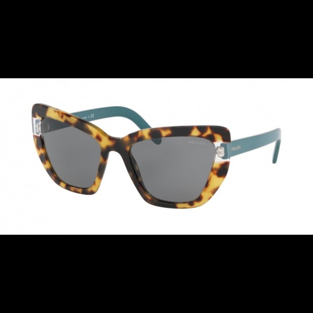 PRADA PR 08VS CATWALK Great condition no scratches